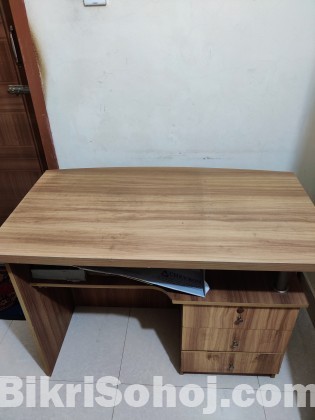 Used Reading table for sale